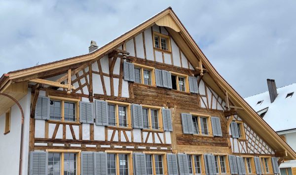 GUT Malerhandwerk_Aussenbereich Fassade streichen